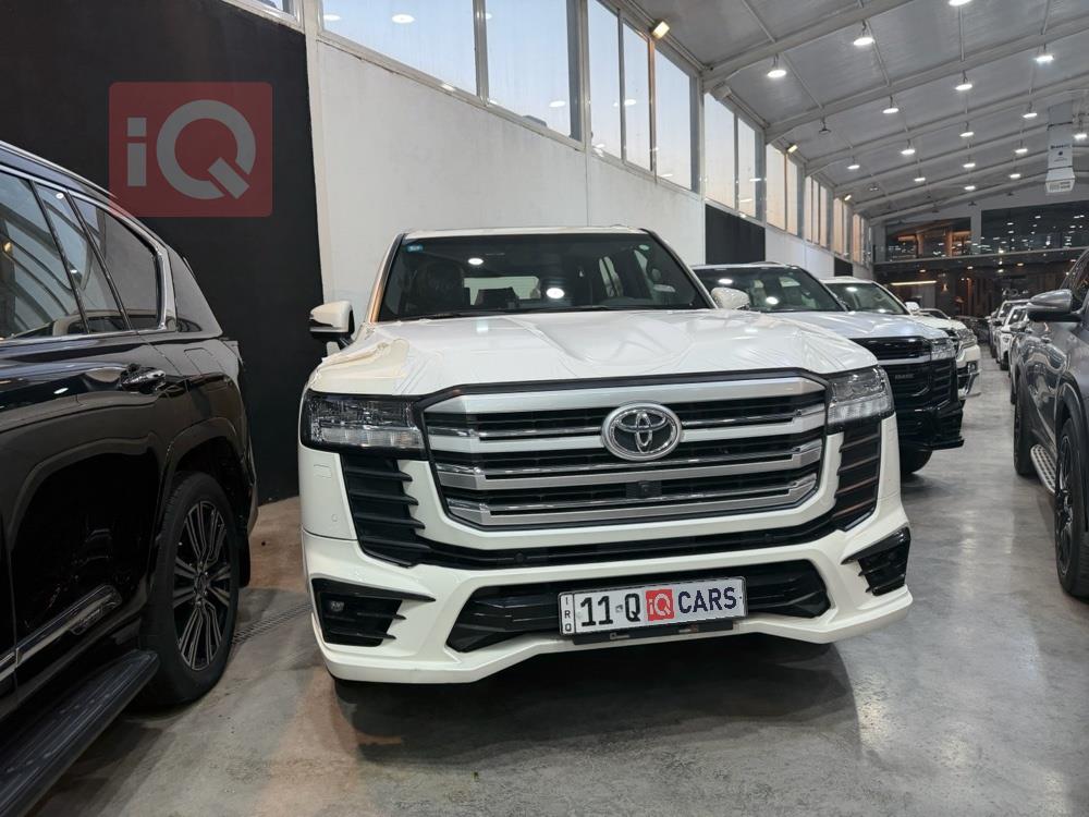https://cdn.iqcars.io8d629c08-01bc-4734-96a9-4340b1c9ced3_0.jpg